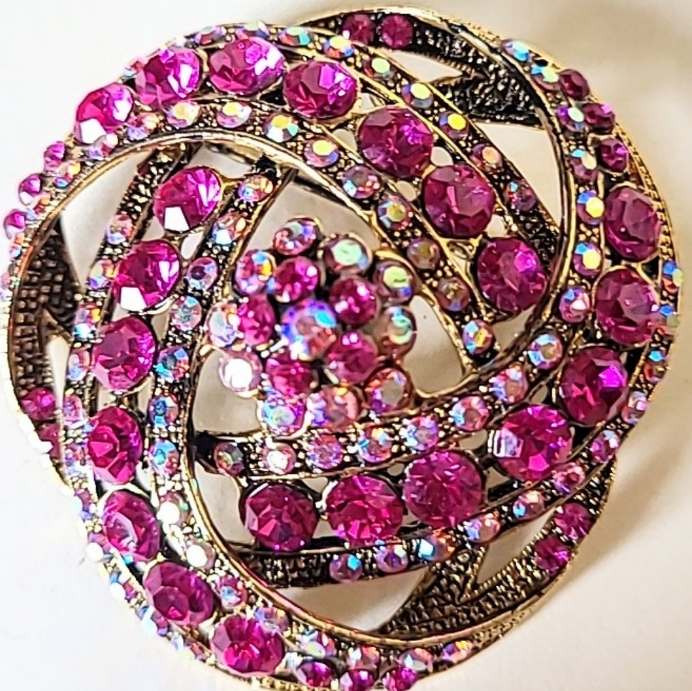 FUSCHIA AURORA BOREALIS RHINESTONE KNOT RIBBON BROOCH - Picture 4 of 5